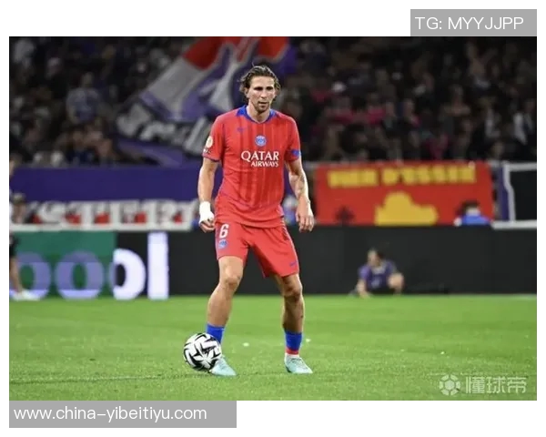 巴黎新援扎巴尔尼23岁表现抢眼空门救险助球队稳固主力地位